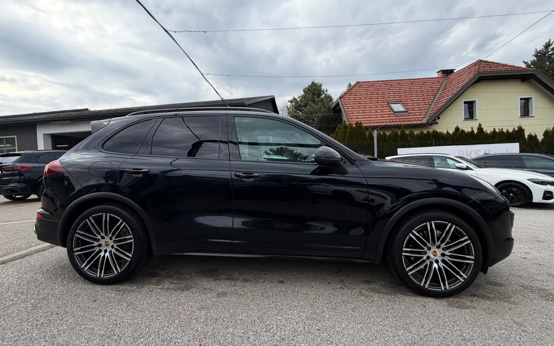 Zunanja slika - Porsche Cayenne - DIESEL 3.0 SLO CHRONO FULL LED ACC PANO ALU21 - 6