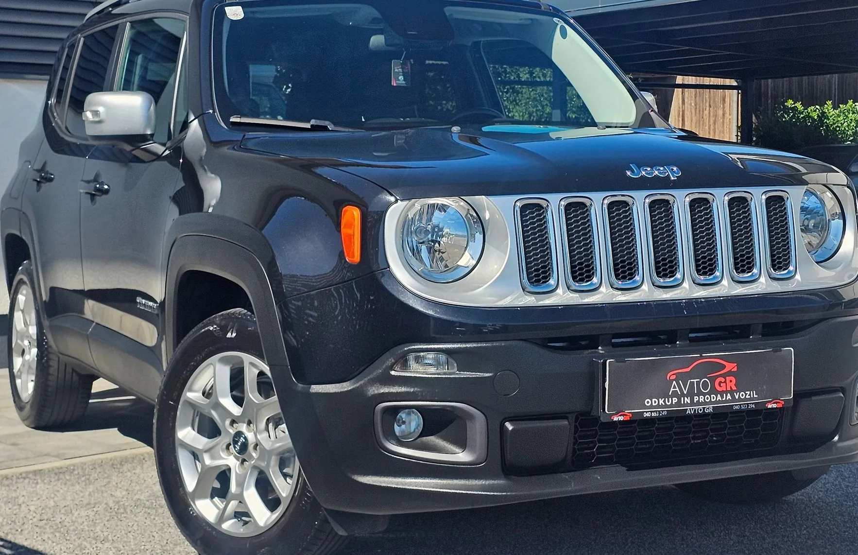 Zunanja slika - Jeep Renegade - AWD 2.0 MultiJet Limited Avt.-Le 99.000km- ODLIČEN - 6