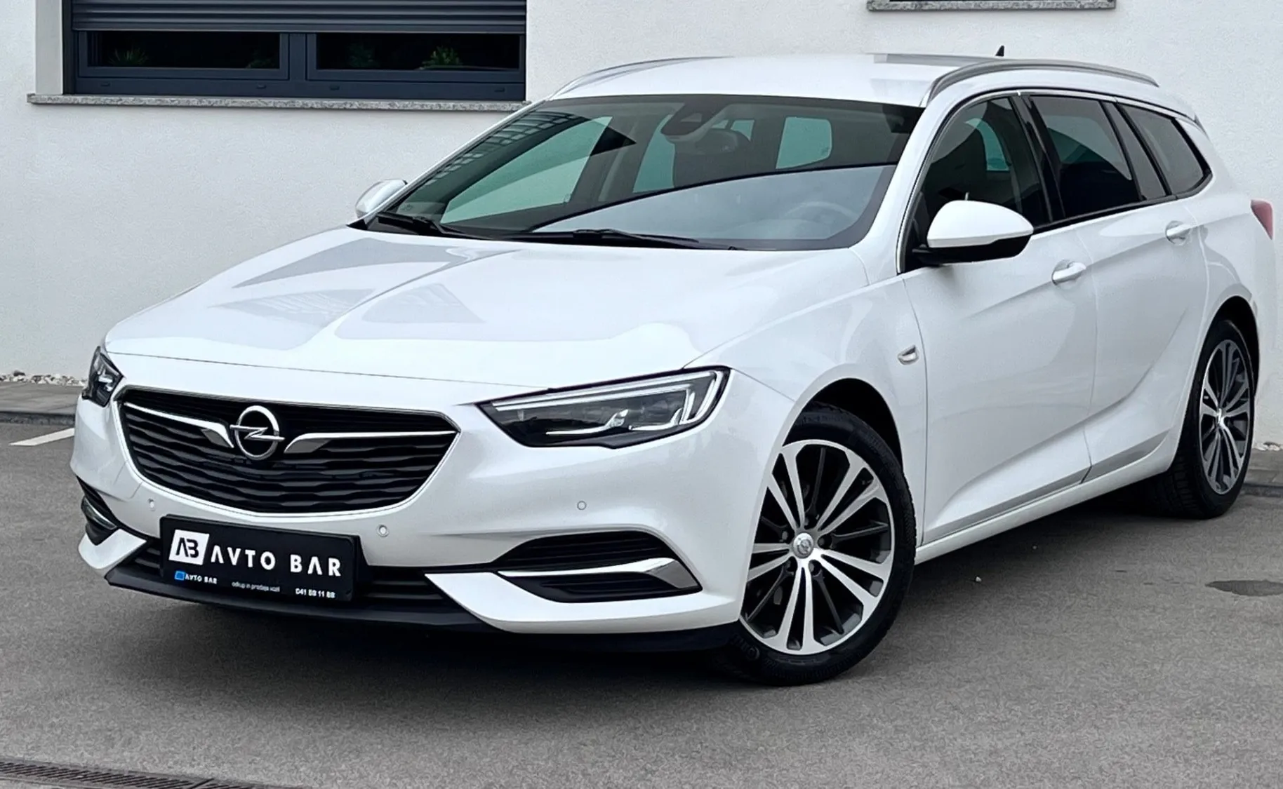 Zunanja slika - Opel Insignia - Sports Tourer 1.5 Turbo+1.LAST+SLO+ALU+NAVI... - 1