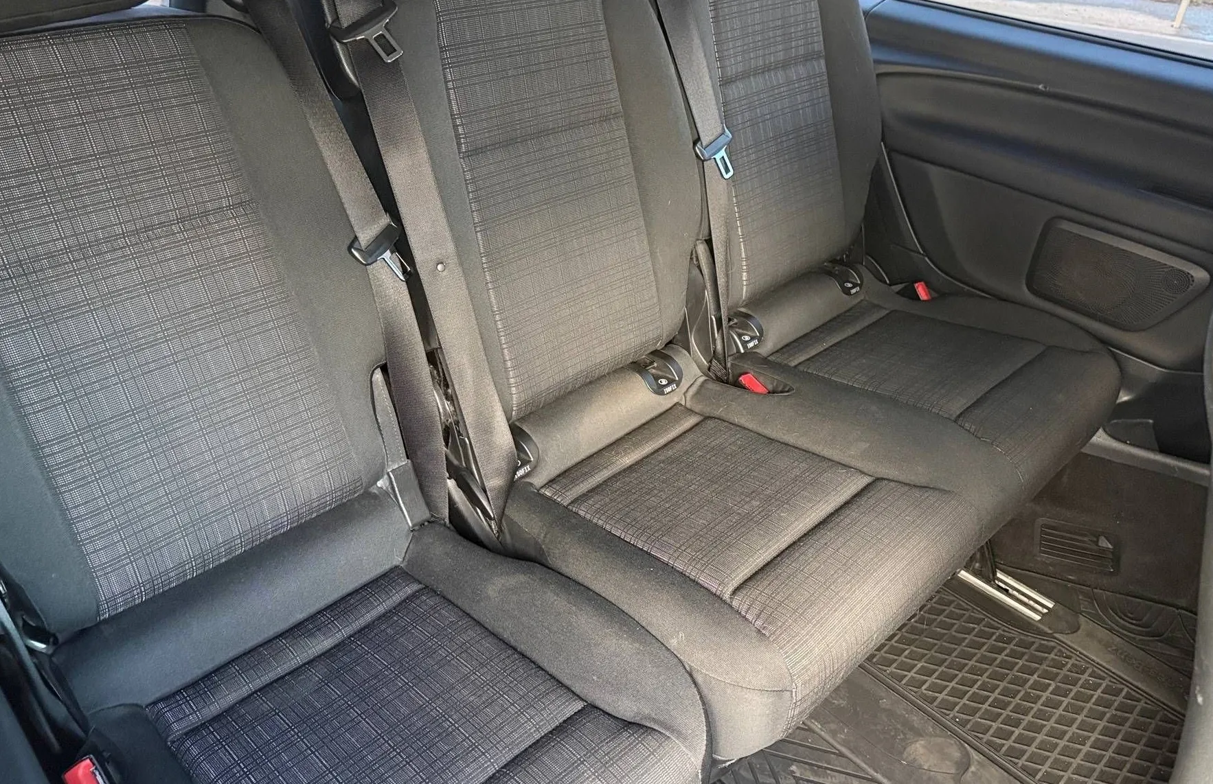 Zunanja slika - Mercedes-Benz V-Razred - V 200d SLO VOZILO NAVI PDC TEM KAMERA 1LASTNIK TOP - 17