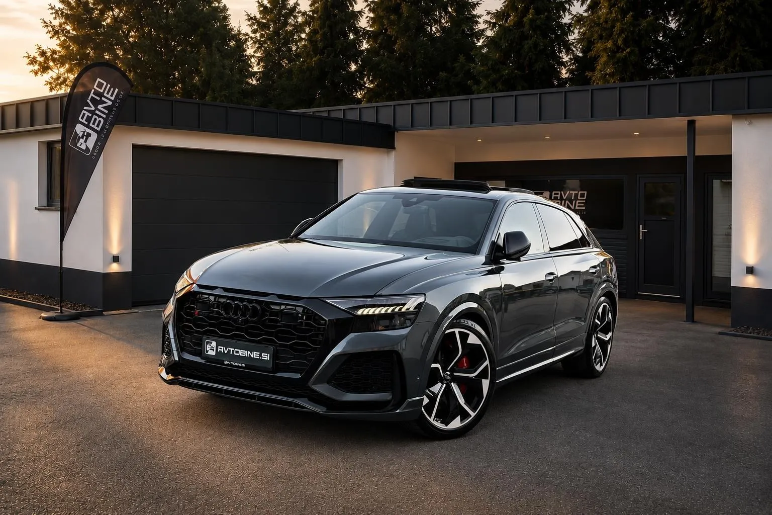 Zunanja slika - Audi RS Q8 - QUATTRO•PANO•ACC•CERAMIC•ALU23•HEAD UP•ZRAČNO•SOFT - 3