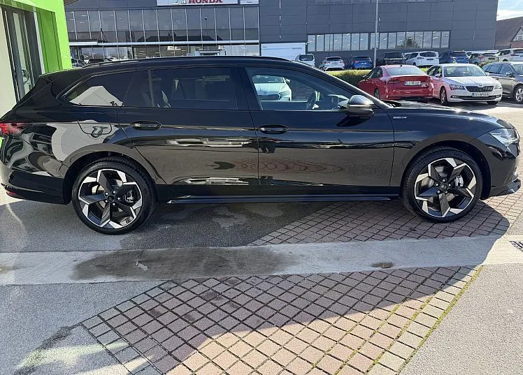 Zunanja slika - Škoda Superb - 1.5 TSI PHEV Sportline Combi 150 kW DSG - AKCIJA - - 8