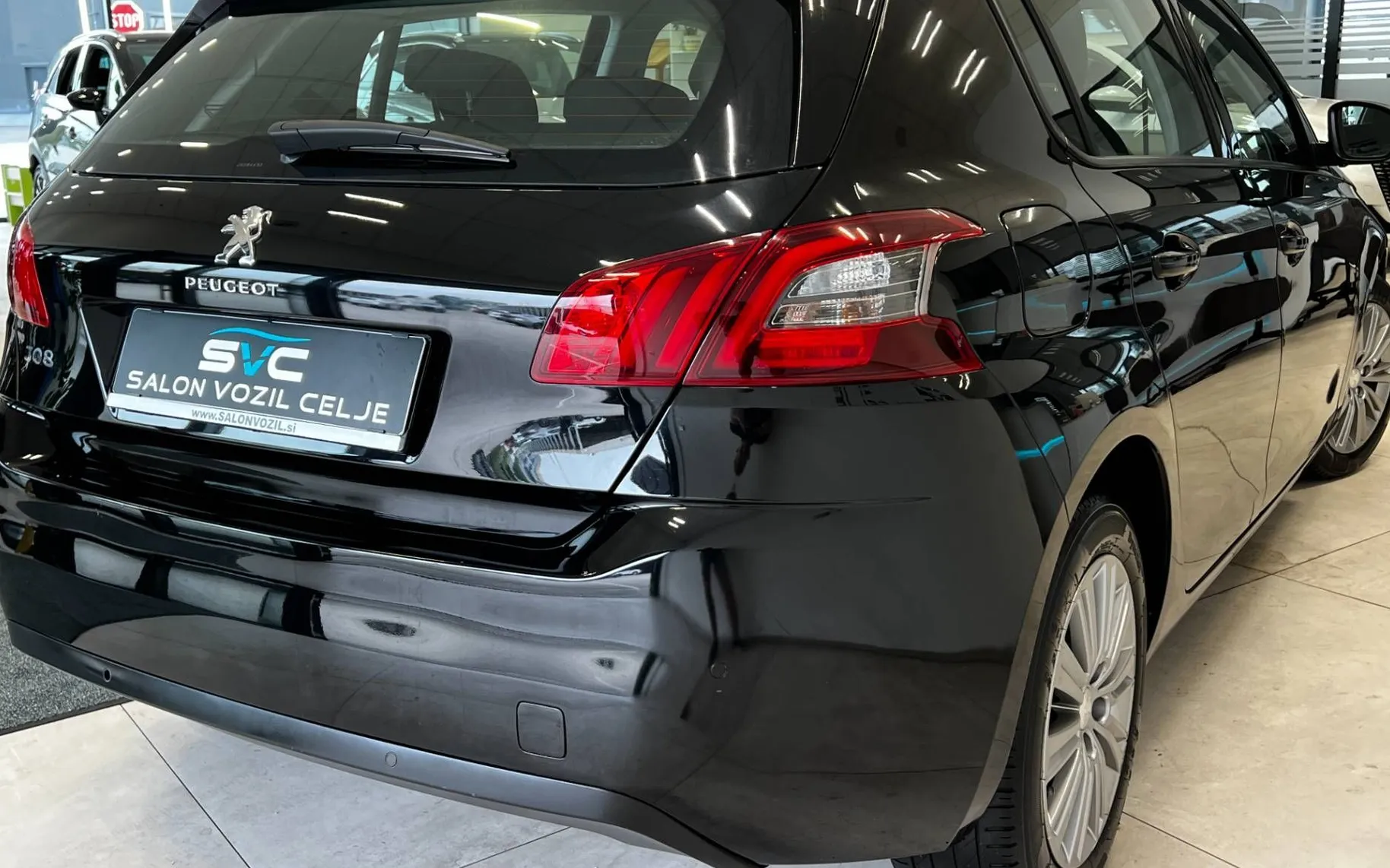 Zunanja slika - Peugeot 308 - 1.2-130KM-ALLURE-AUT-2X-PDC-F1-NAVI-LED-AP-CARPL - 5