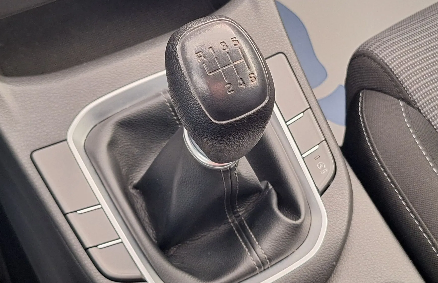 Zunanja slika - Hyundai i30 - 1.0 T-GDI TREND •SLO•... - 13