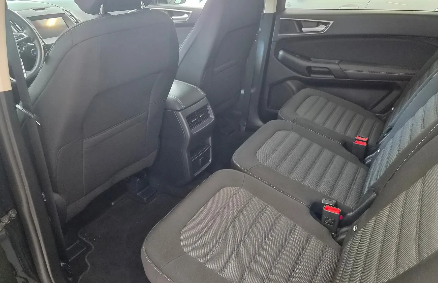 Zunanja slika - Ford S-MAX - 2.0 EcoBlue REZERVIRANO|MRTVI KOT|NAVI|DAB|KAMERA - 9