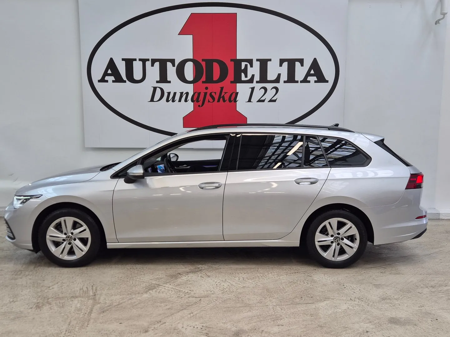 Zunanja slika - Volkswagen Golf - Variant Life 2.0 TDI - 3
