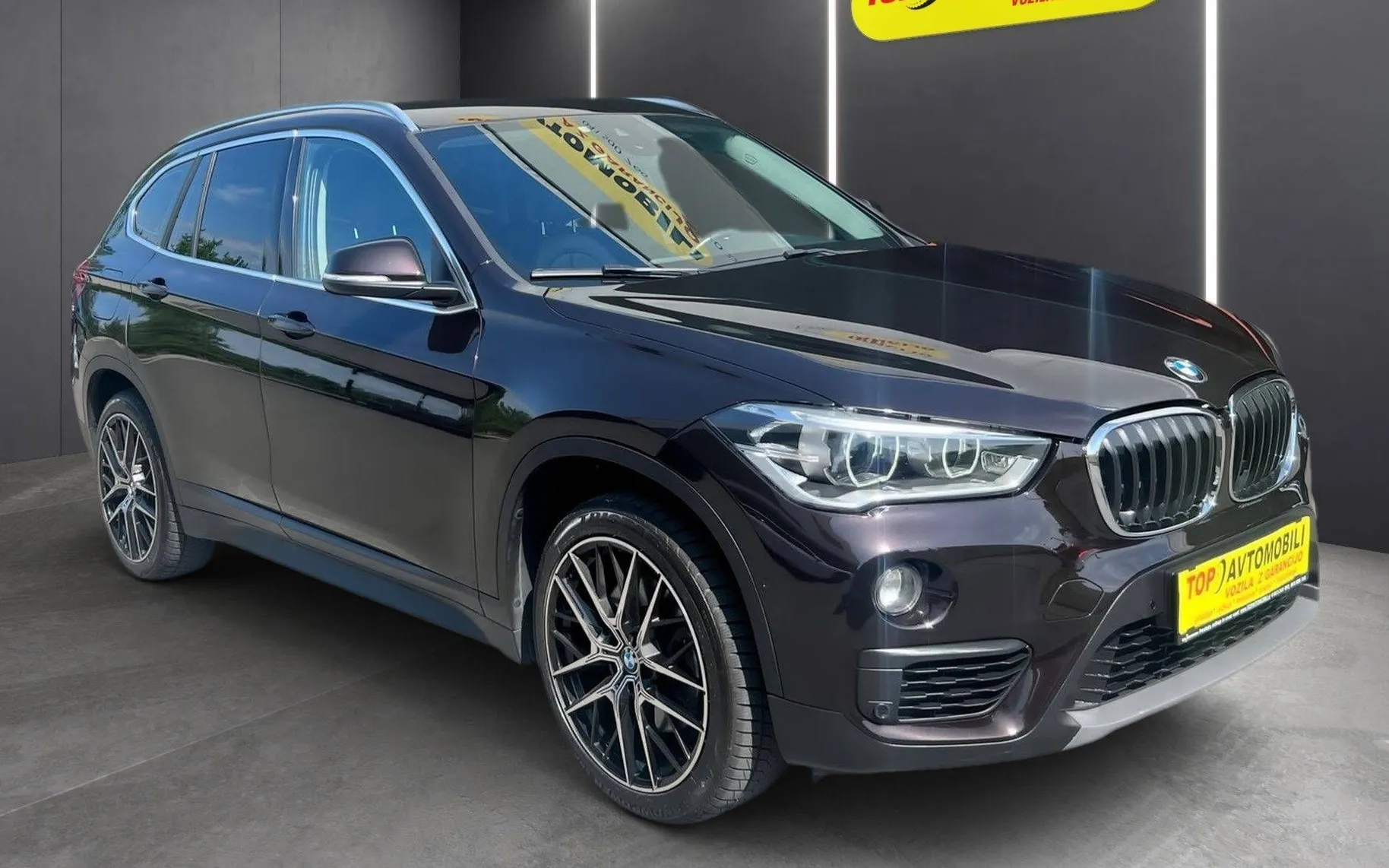 Zunanja slika - BMW X1 - serija : XDrive20d  NAVI PDC KAMERA RADAR LINE ASSIST T - 9