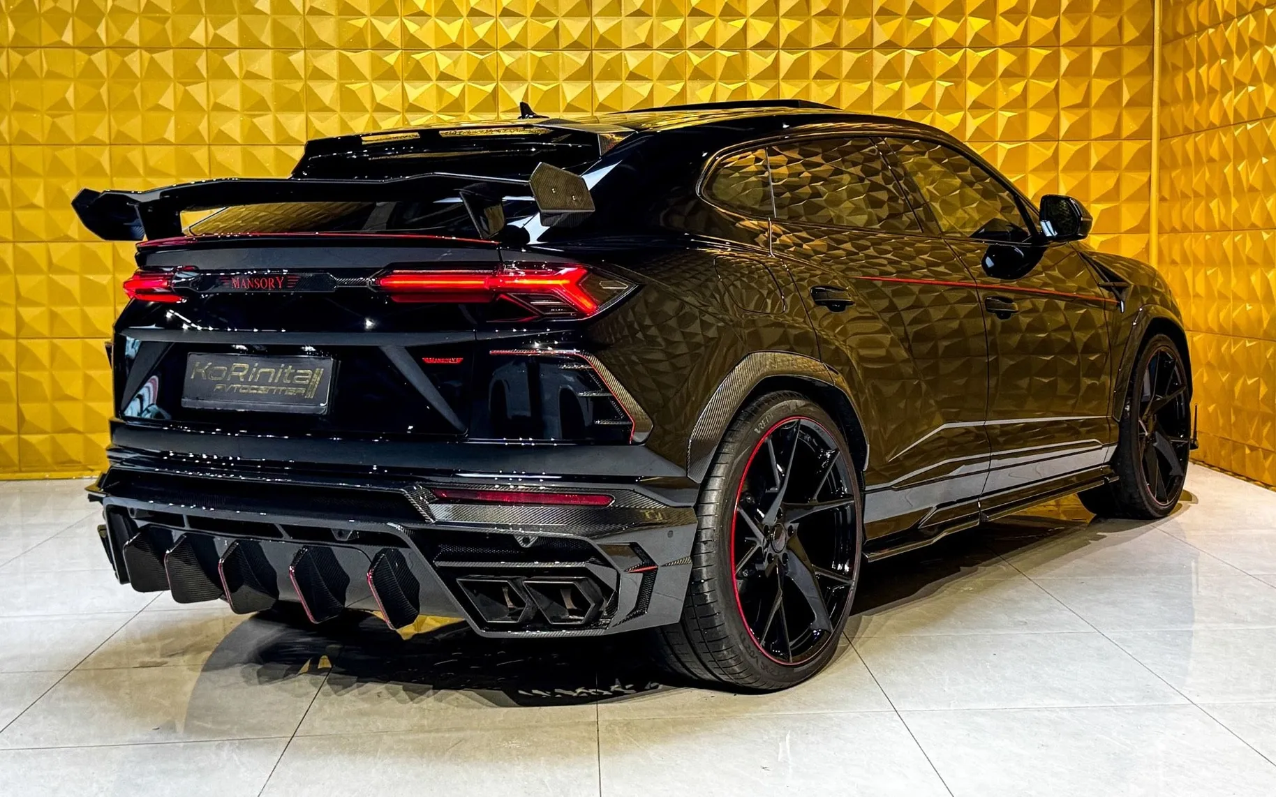 Notranja slika - Lamborghini Urus - Mansory Venatus-24COL-PPF-STARLIGHT-CARBON CERAM.. - 9