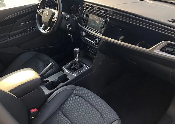 Zunanja slika - SsangYong Korando - 1.5 T-GDI Style+ M T....AKCIJA..... - 10