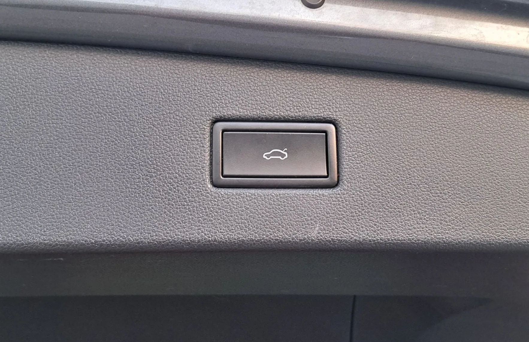 Zunanja slika - VW Tiguan - 2.0 TDI 4Motion DSG Highline Panorama-LED-Keyless - 11