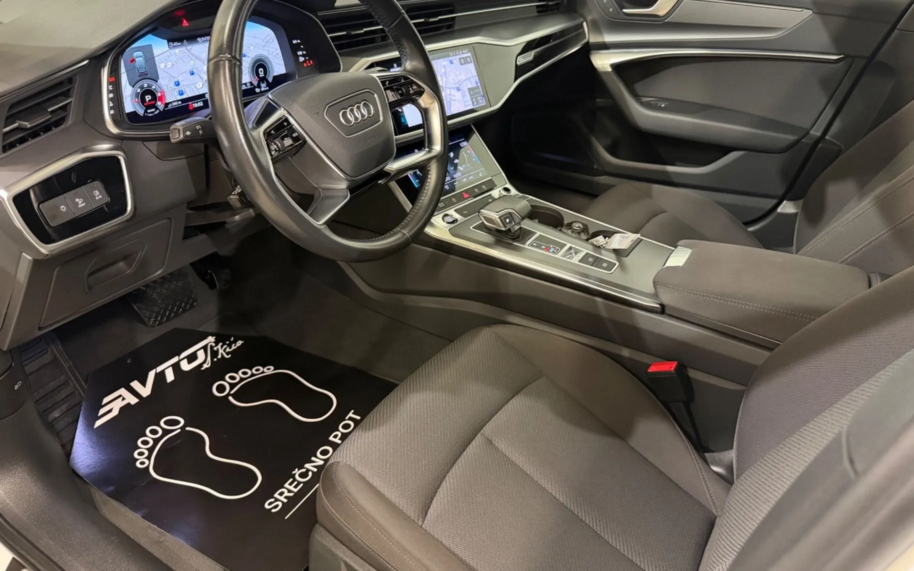 Notranja slika - Audi A6 Avant - 2.0 TDI-S-LINE-VIRTUAL-ACC-MATRIX-PANORAMA-NAVI-.. - 9