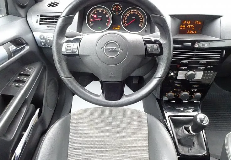 Zunanja slika - Opel Astra - TwinTop 1.8 16V ODLIČNA SAMO 74.900KM FINANCIRANJE - 8
