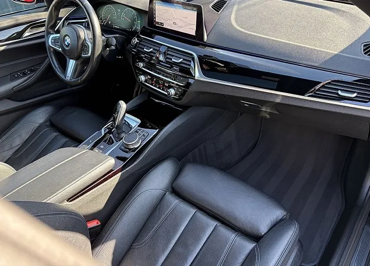 Zunanja slika - BMW Serija 5 - : 540i xDrive AUT. |PANO|AMBI|20 COL.|KAMERA| - 11