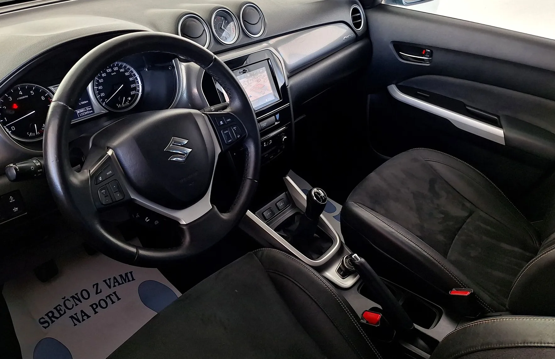 Zunanja slika - Suzuki Vitara - AllGrip 1.6 Elegance •KAMERA•NAVIGACIJA•SLO• - 9
