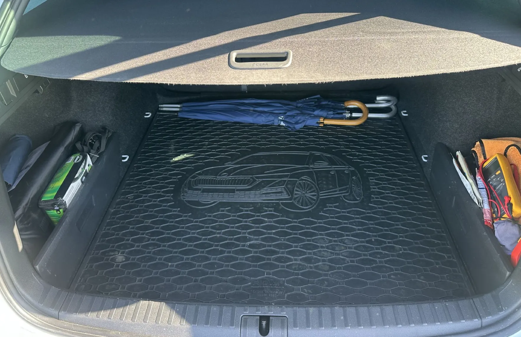 Zunanja slika - Škoda Octavia - 2.0 TSI RS 245 DSG.KAMERA.LED.KLJUKA.SLOVENSKI - 17