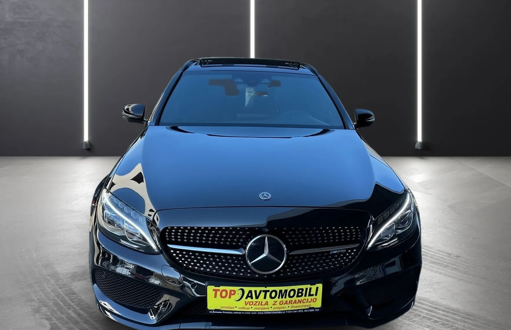 Zunanja slika - Mercedes-Benz C-Razred - 43 AMG 4MATIC MULTIBEAM PANO NAVI PDC 360 KAM TOP - 12