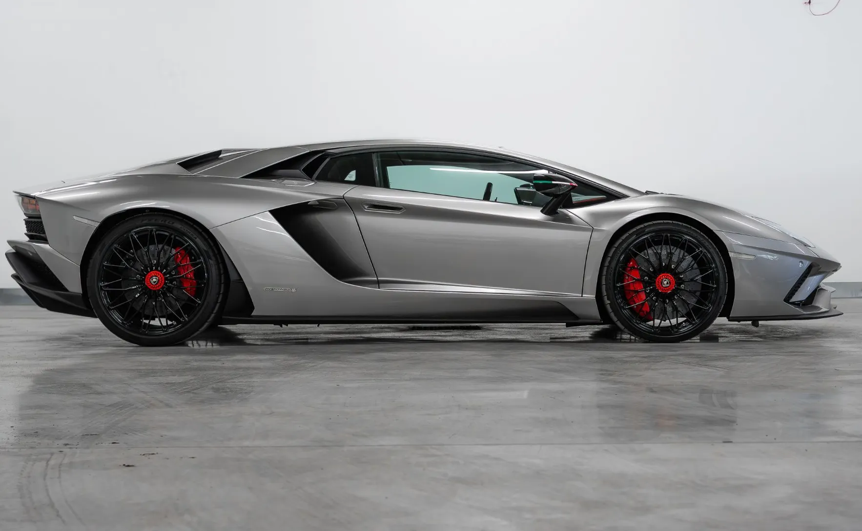 Zunanja slika - Lamborghini Aventador - S - KOT NOV. LAMBORGHINI GARANCIJA DO MAREC 2027 - 4