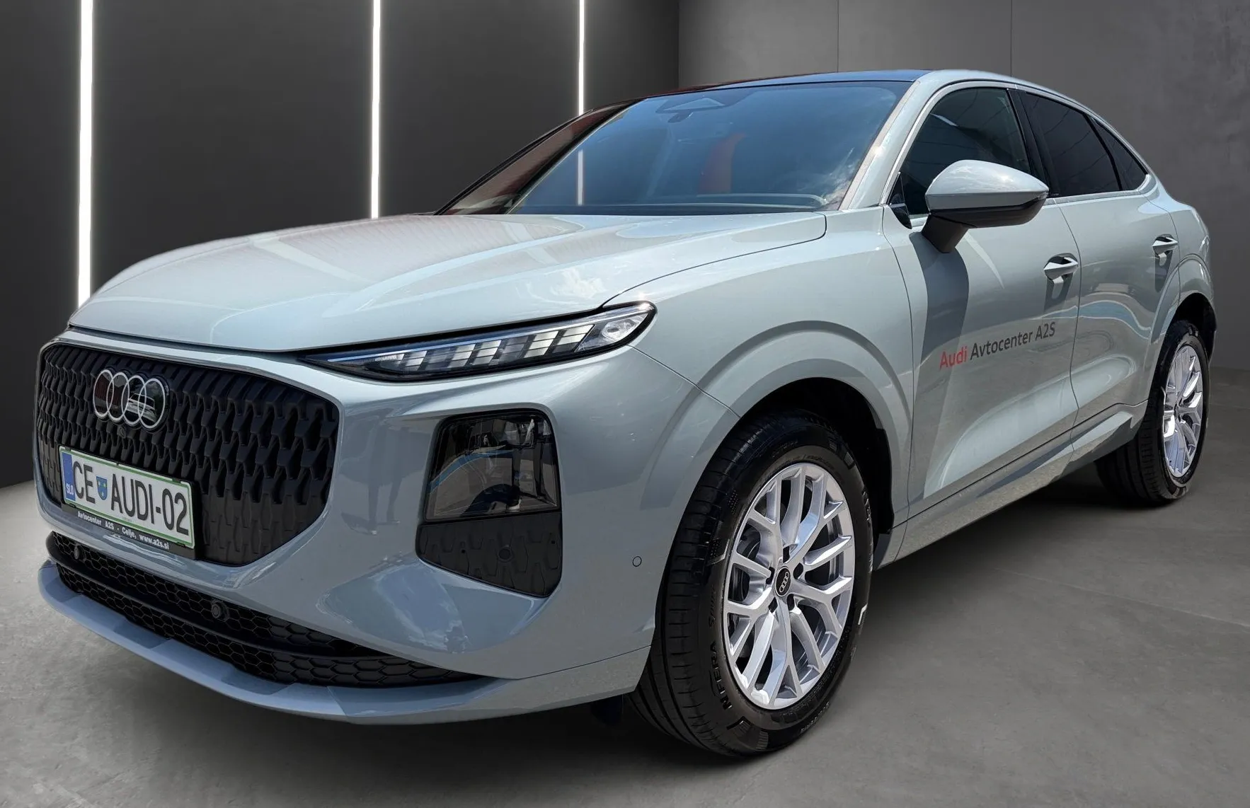 Zunanja slika - Audi Q3 - Sportback TDI quattro 142 kW - 1
