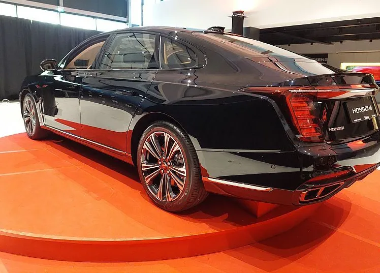 Zunanja slika - Hongqi H9 - 2.0T MHEV LUXURY - 5