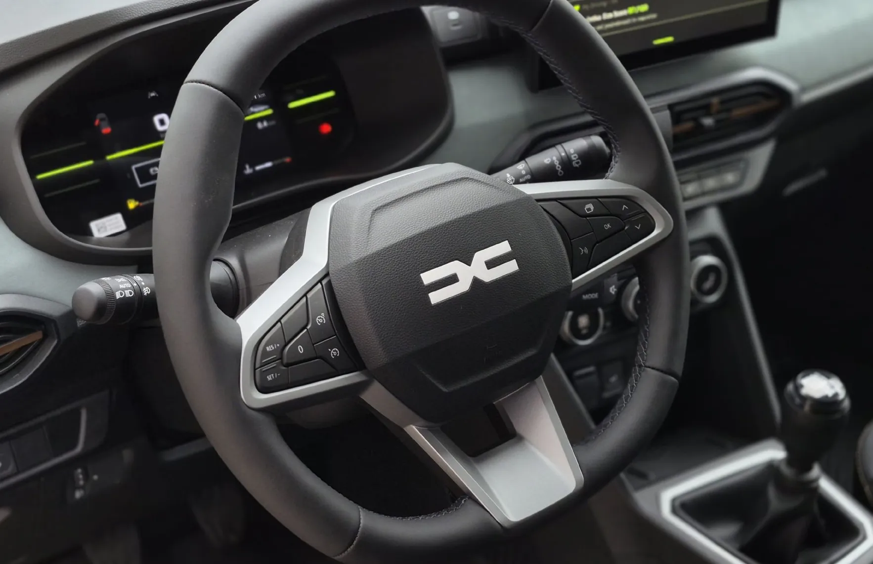 Zunanja slika - Dacia Jogger - Extreme TCe 110 - 11