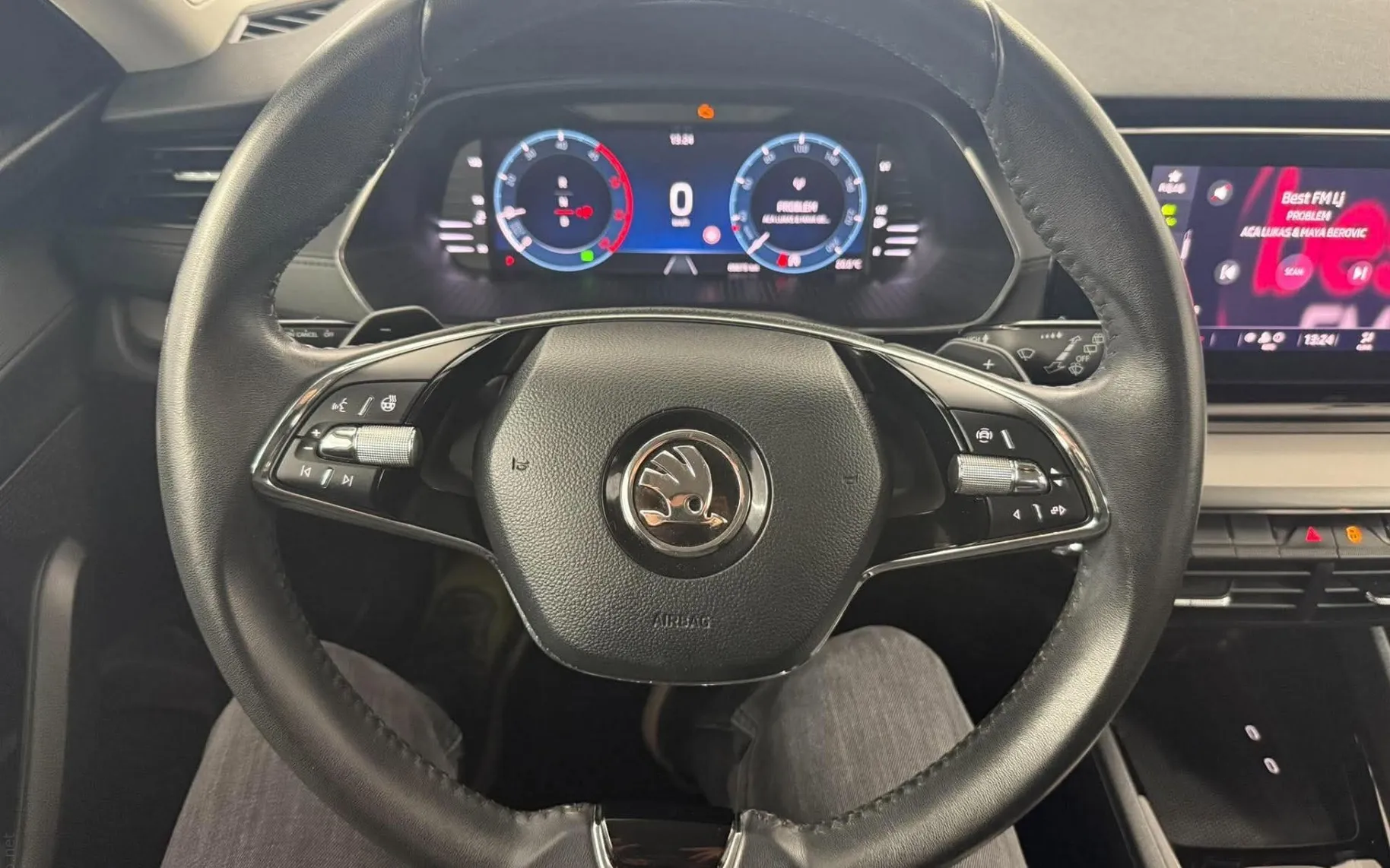 Zunanja slika - Škoda Octavia - Combi 2.0 TDI. DSG.2024 SAMO 89.000 KM - 12
