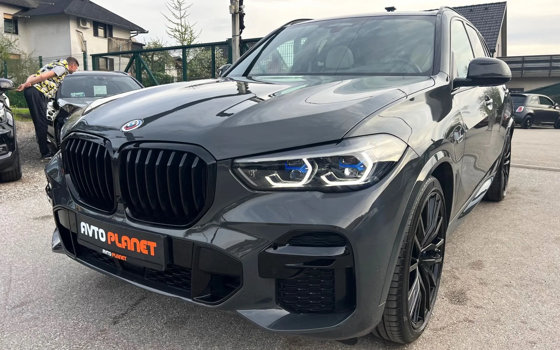 Zunanja slika - BMW X5 - serija : xDrive45e M SPORT LASER ACC PANO HEADuP ALU22 - 8