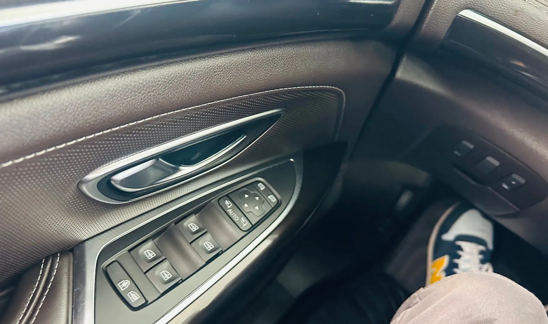 Zunanja slika - Renault Espace - 1.6 HDI 118 KW.KAMERA.NAVI.USNJE.GRE.SED.PANORAMA - 9