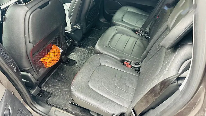 Zunanja slika - Citroën C4 - BlueHDi 150 S S Feel NAVI USNJE.PDC. KAMERA - 8