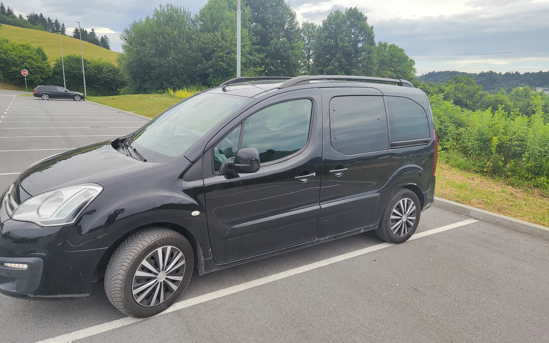 Zunanja slika - Citroën Berlingo - BlueHDi 120 S&S Club L2 - 3