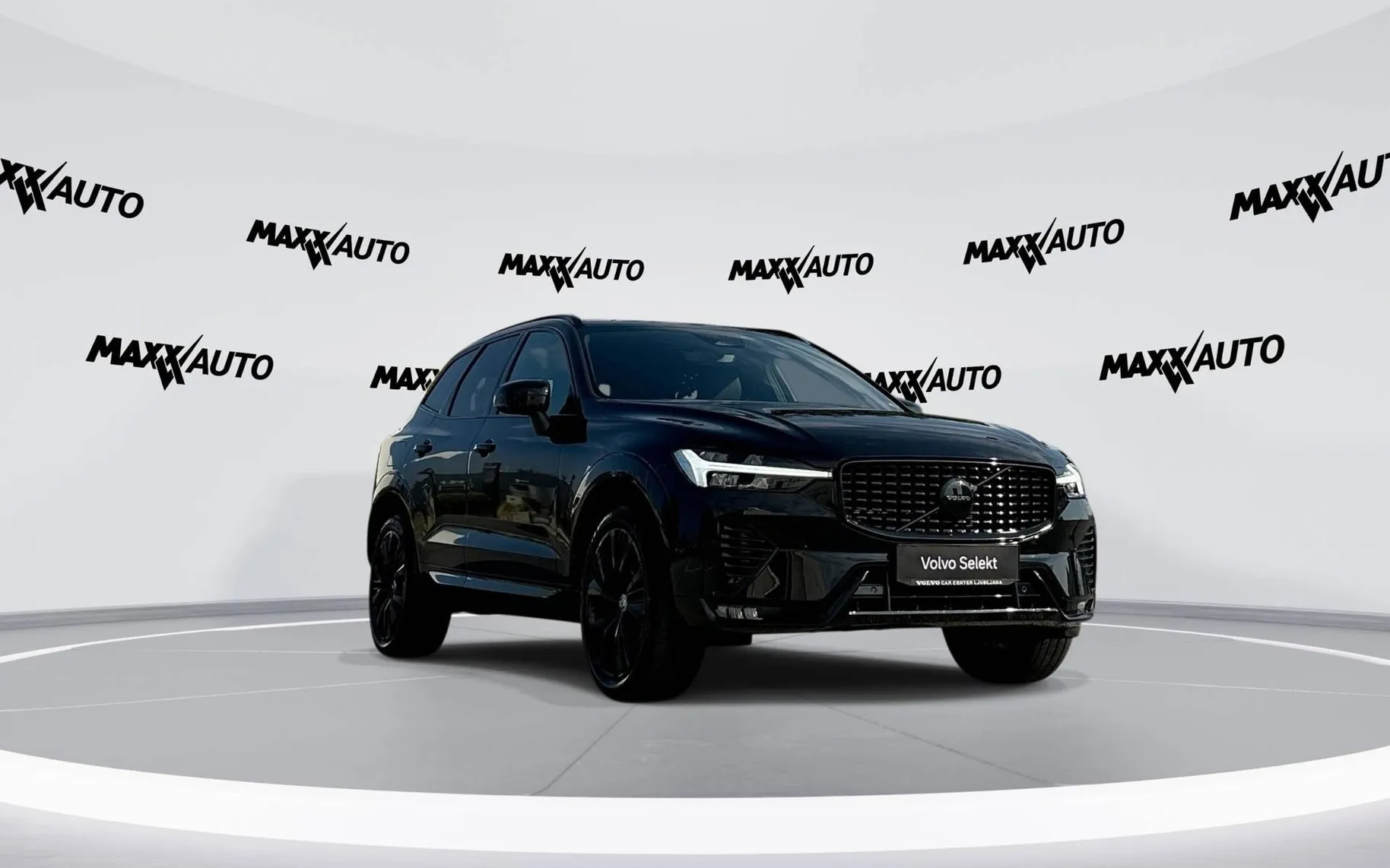 Zunanja slika - Volvo XC60 - B4 P Plus Dark Avt. - 3