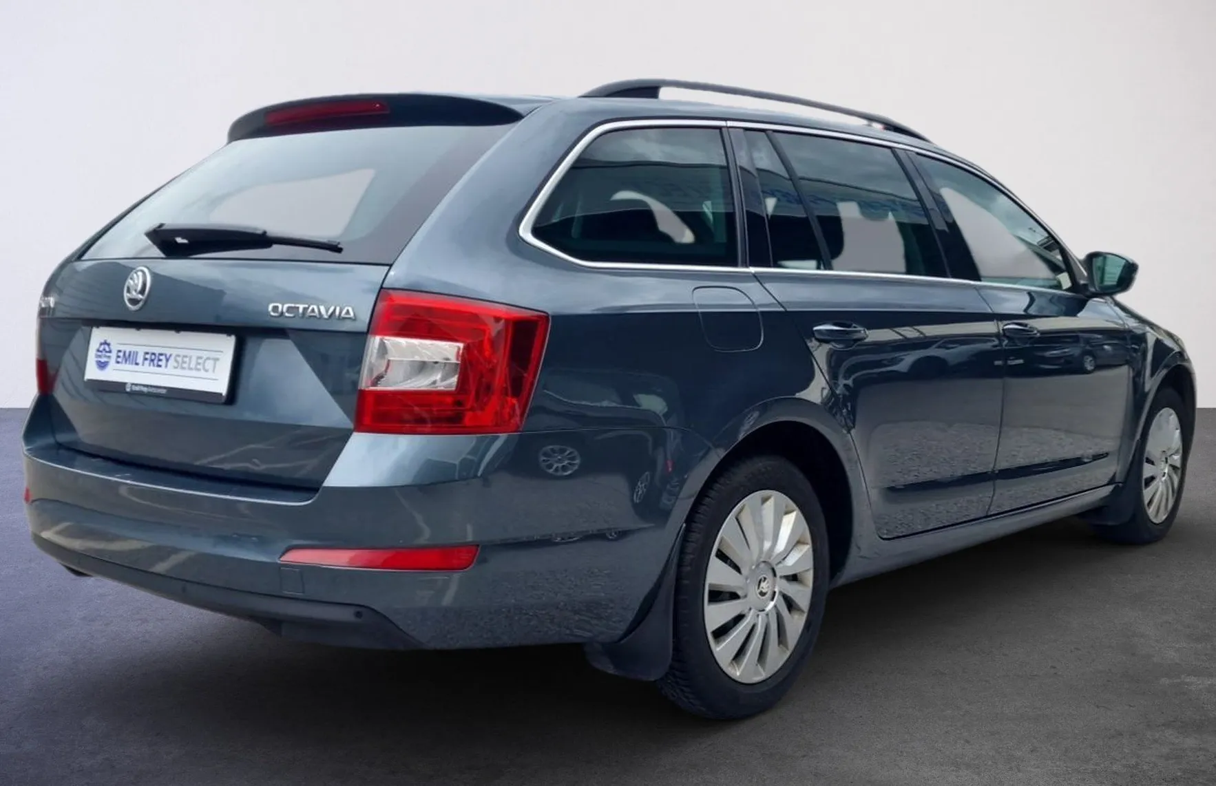 Zunanja slika - Škoda Octavia - Combi 2.0 TDI - 3