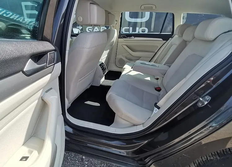 Zunanja slika - VW Passat - Variant 1.6 TDI AUT. BMT HIGHLINE-NAVI-PDC-RADAR-ALU - 9