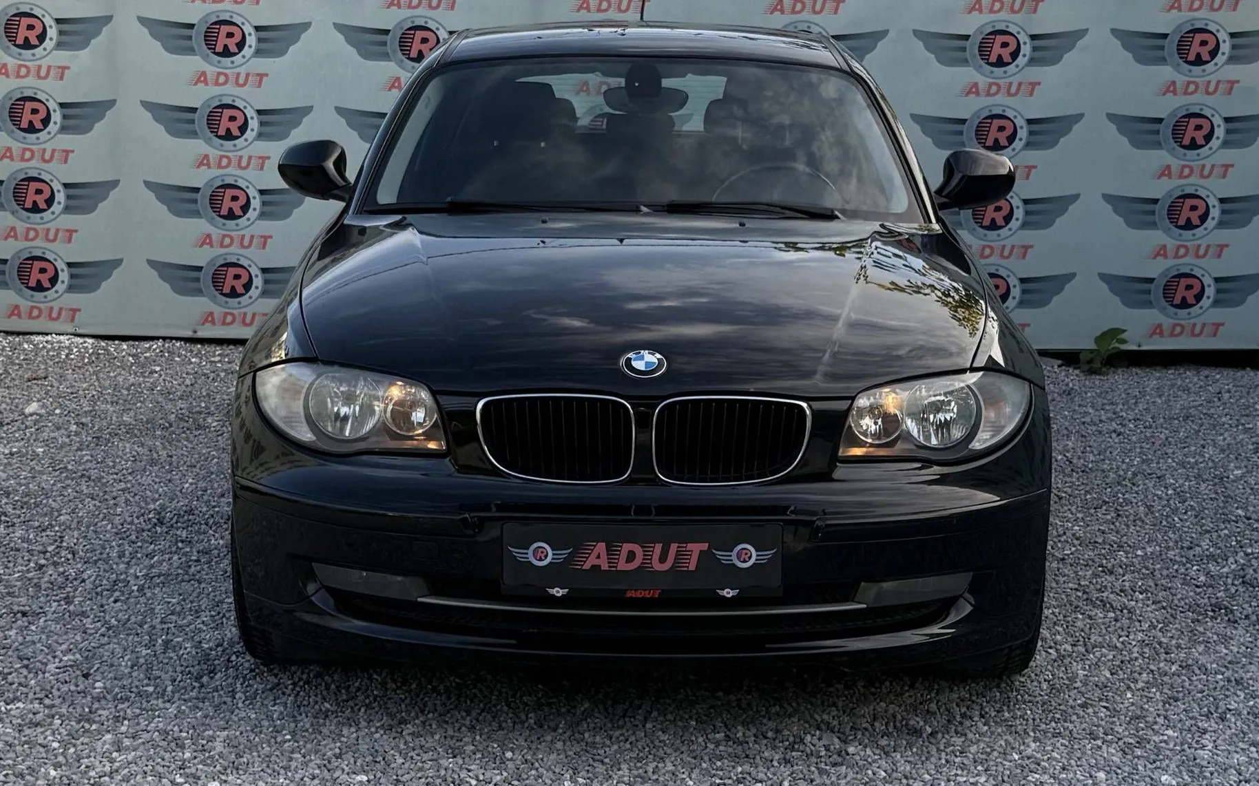 Zunanja slika - BMW Serija 1 - : 116d-PARK SENZ ZADAJ-TEMP-LEPO OHRANJEN... - 2