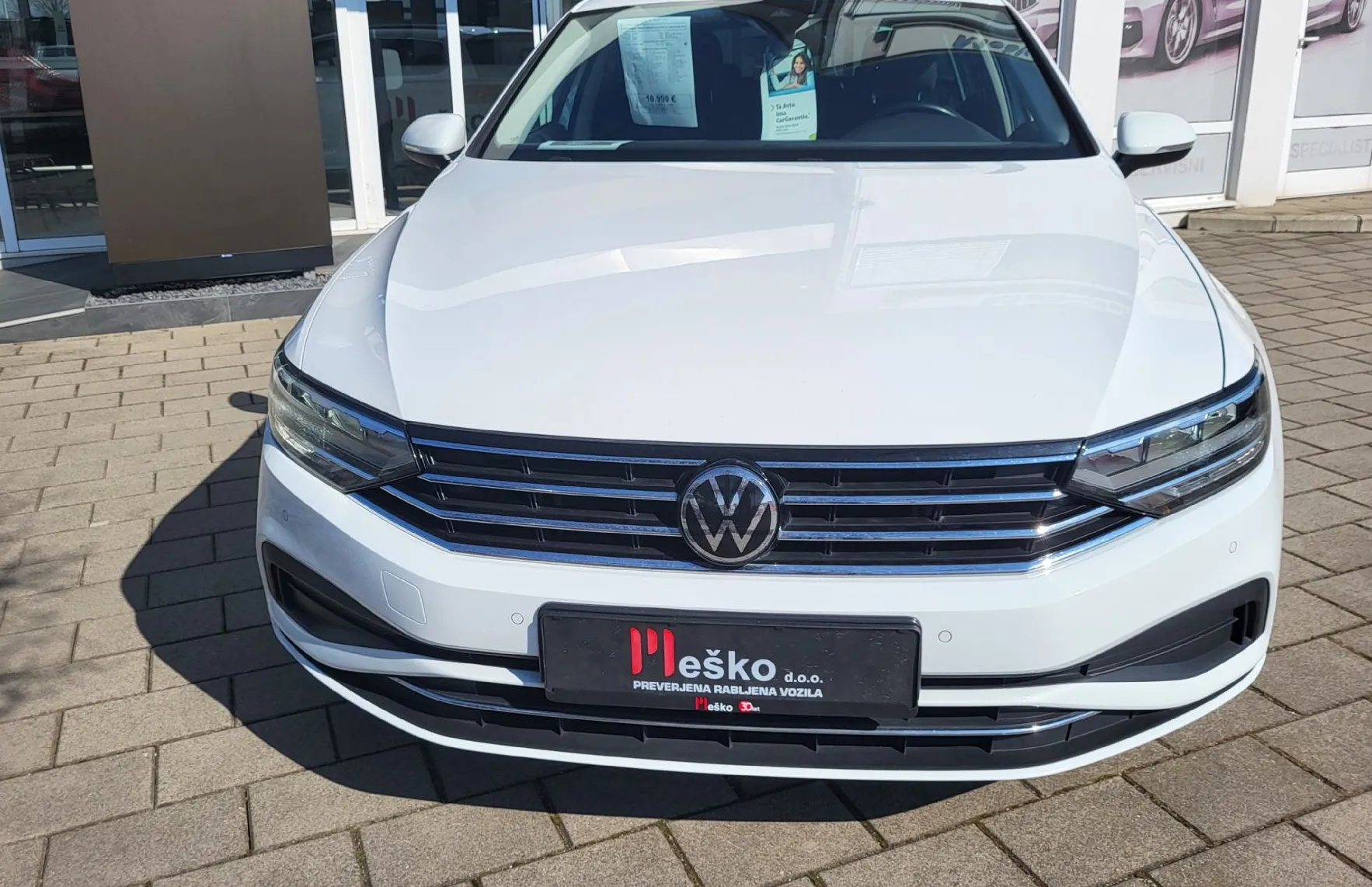 Zunanja slika - Volkswagen Passat - Variant 2.0 TDI AUT slo-1.last-alu-acc-navi-led-radar-pdc- - 2