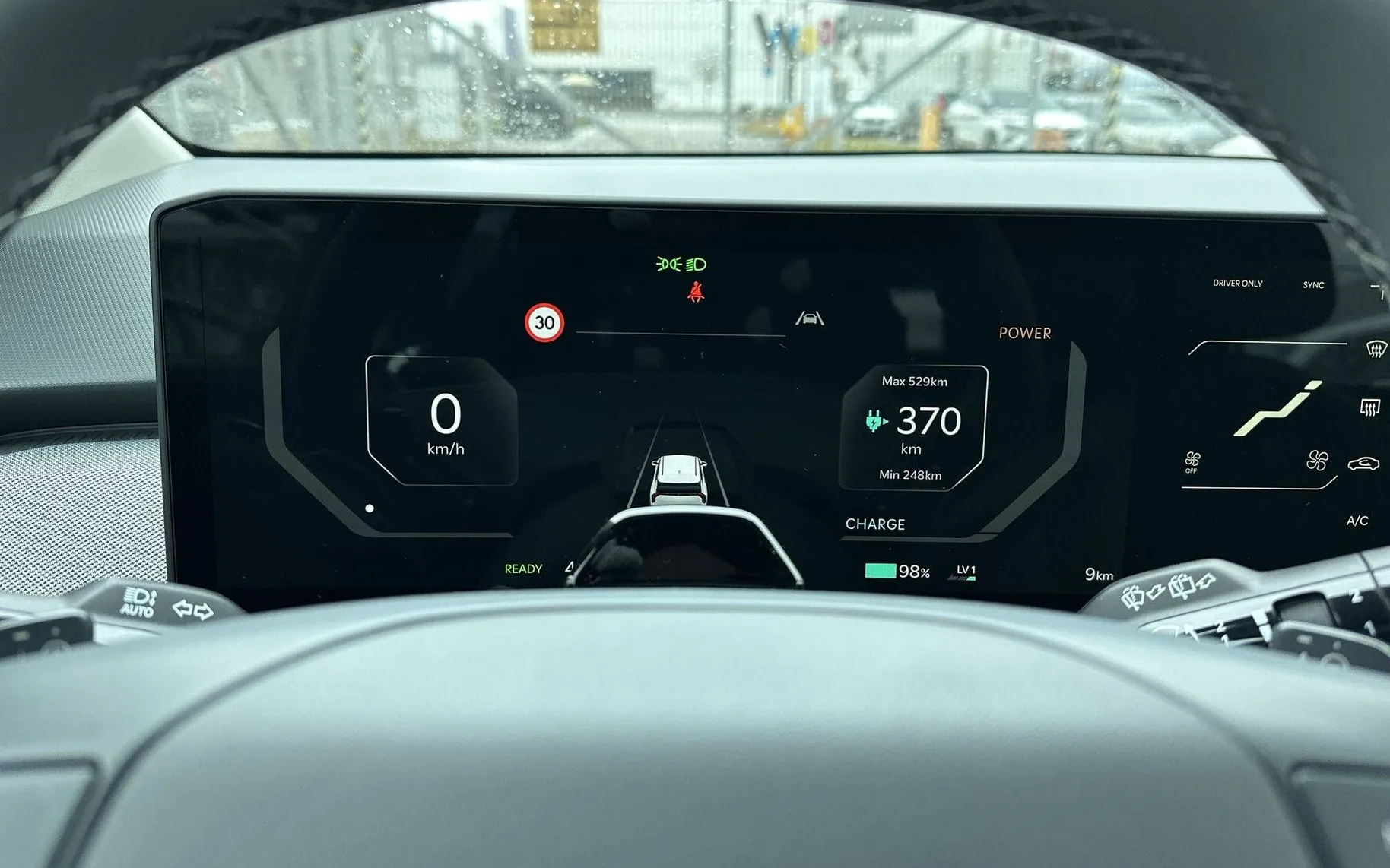 Notranja slika - KIA EV3 - STAR 58.3 kWh baterija... - 14