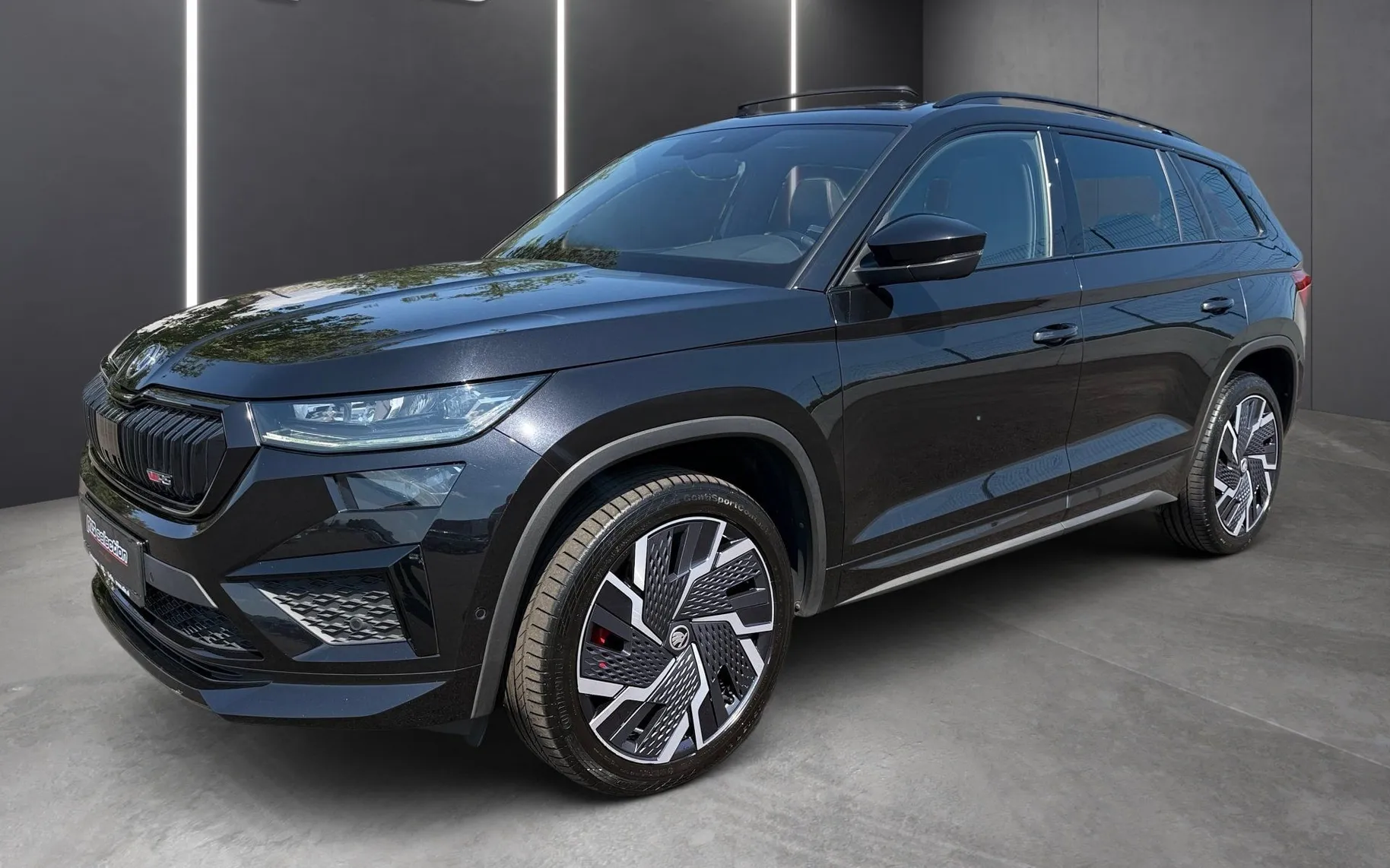 Zunanja slika - Škoda Kodiaq - 4x4 2.0 TSI RS DSG-Panorama-Webasto-360 kamera.... - 1