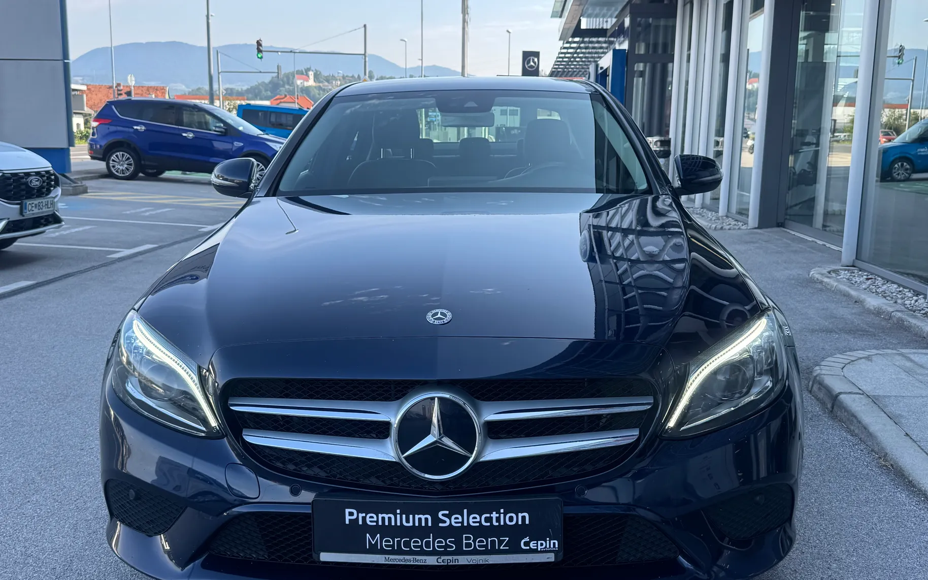 Zunanja slika - Mercedes-Benz C-Razred - 220d-AUT-AVANTGARDE-MULTIBEAM-NAVI-SLO-PREMIUM - 15