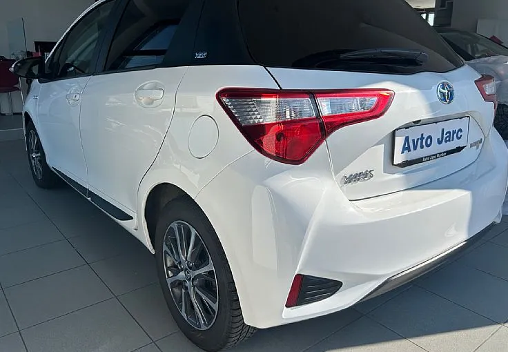 Zunanja slika - Toyota Yaris - Hybrid 1.5 Sol Avt.-SLO-1.LASTNICA-KAMERA - 4