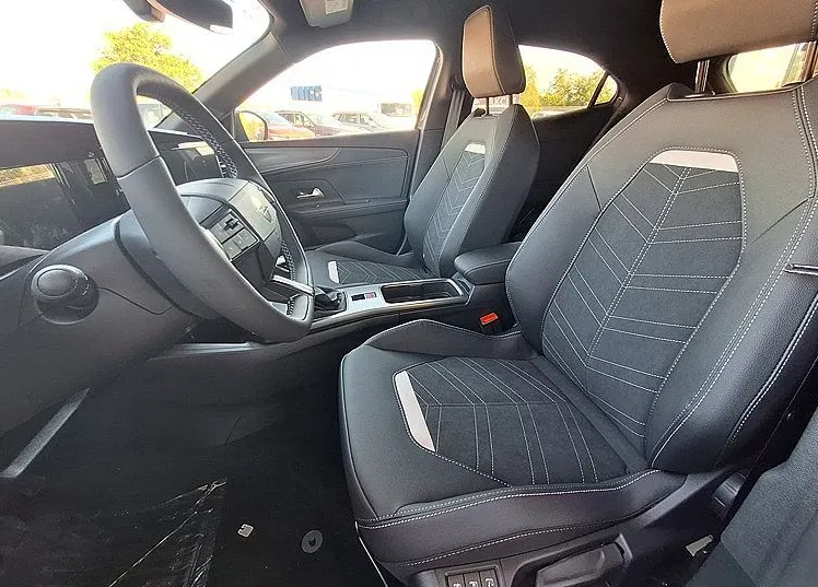 Zunanja slika - Opel Mokka - 1.2 TURBO 100KW GS BOGATA OPREMA+UGODNA CENA - 8