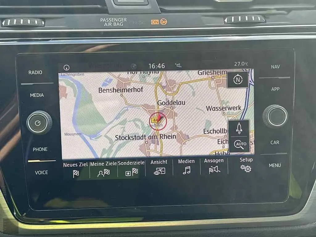 Zunanja slika - Volkswagen Touran - 2.0 TDI DSG.NEMŠKI+4ALU.KAMERA.NAVI.VELUR.ACC.LED - 13