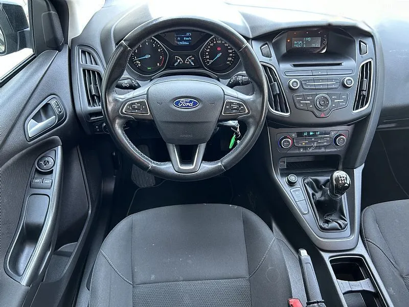 Zunanja slika - Ford Focus - TITANIUM-1.0-ECOBOOST-SLO - 10
