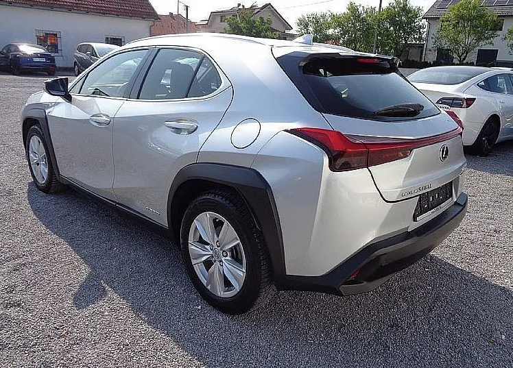 Zunanja slika - Lexus UX - 250h HYBRID - samo 68.299 kilometrov - 4