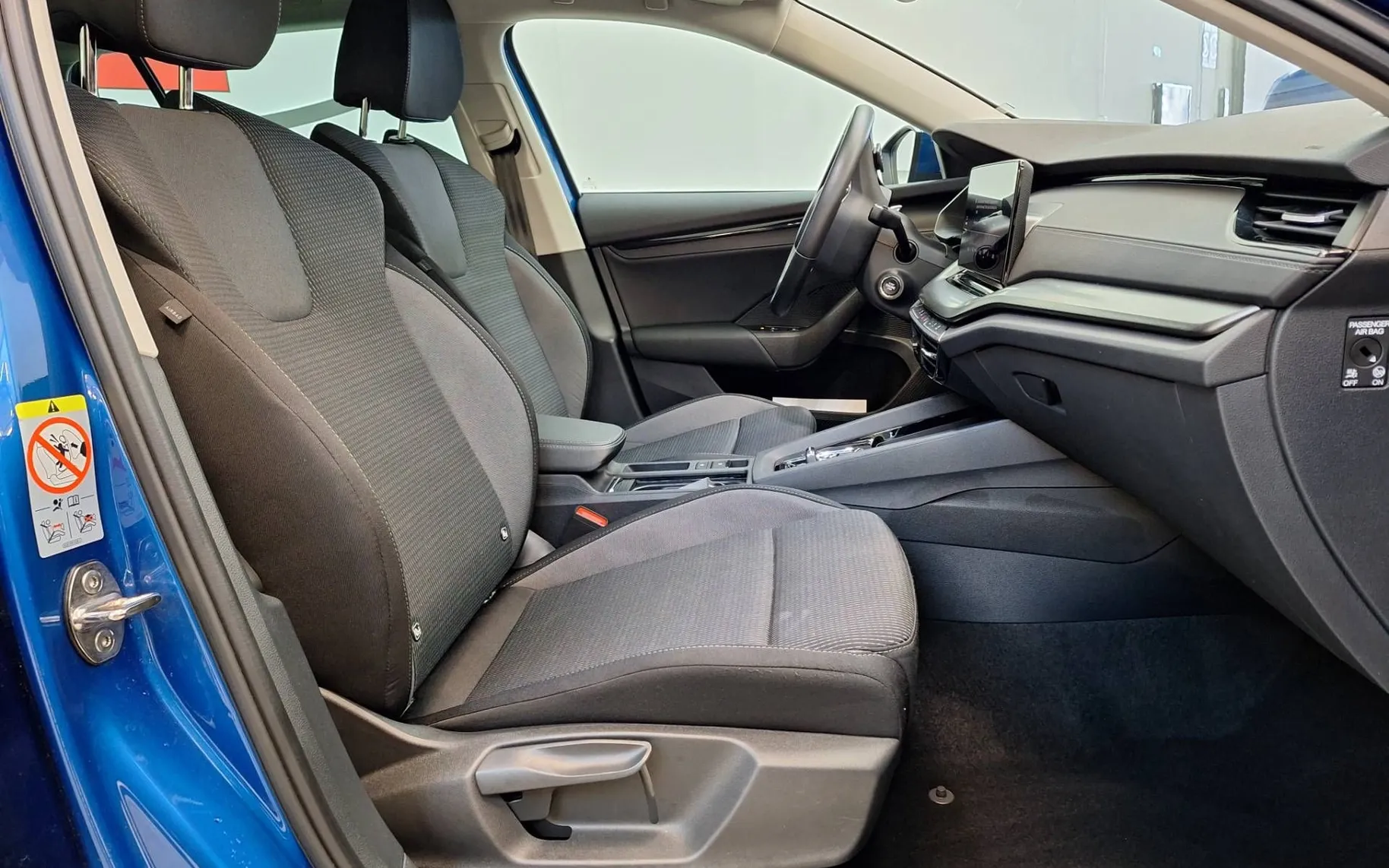 Notranja slika - Škoda Octavia - Combi 2.0 TDI Ambition DSG - 8