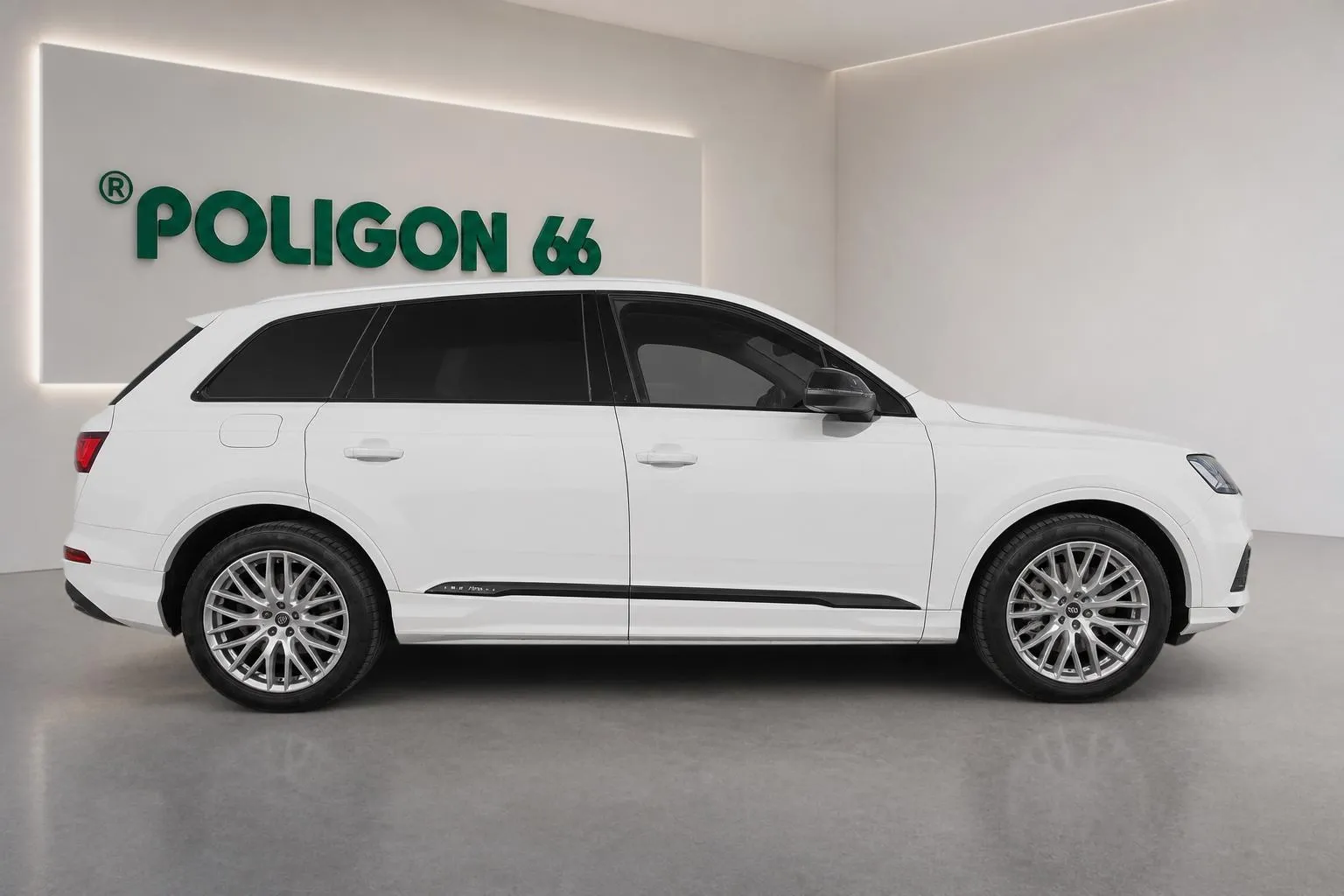 Zunanja slika - Audi Q7 - quattro 50 TDI S line-SAMO 80.252 KM-1 LASTNIK - 6