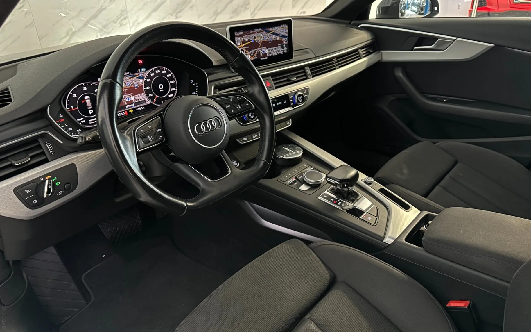 Notranja slika - Audi A4 Avant - 2.0 TDI |Led|Kljuka|PDC|virtual|Gretje|Navi| - 8