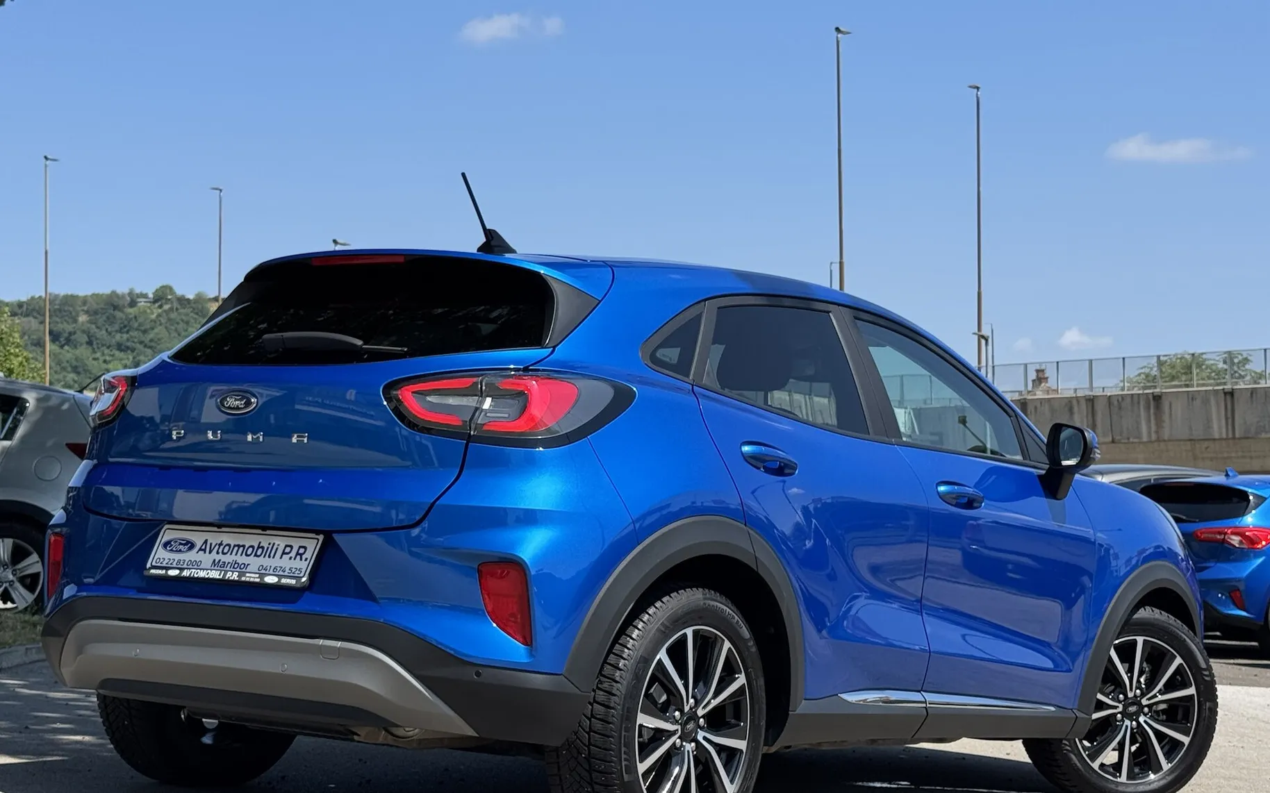 Zunanja slika - Ford Puma - 1.0 EcoBoost Titanium -1.LASTNIK-SLO-DAB-NAVI-TEMP - 7
