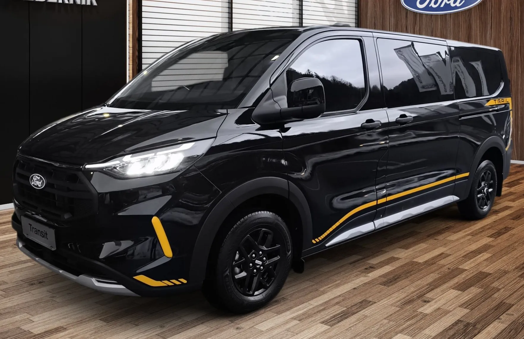 Zunanja slika - Ford E-Transit Custom - Transit Custom KOMBI TRAIL 2.0 TDCi 150 KM M6 L2H1-8.SED.- ZALOGA - 1