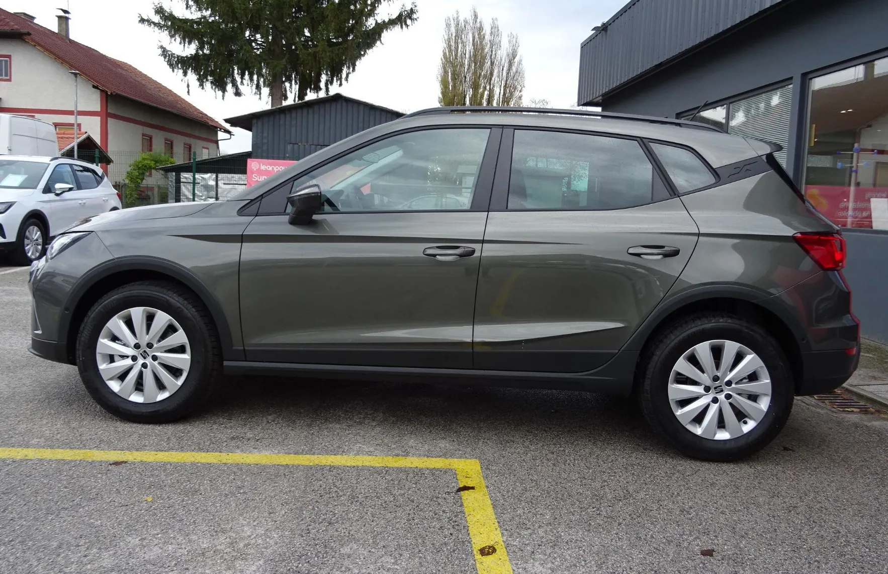Zunanja slika - Seat Arona - 1.0 TSI 116KM STYLE EDITION - KAMERA - - 3