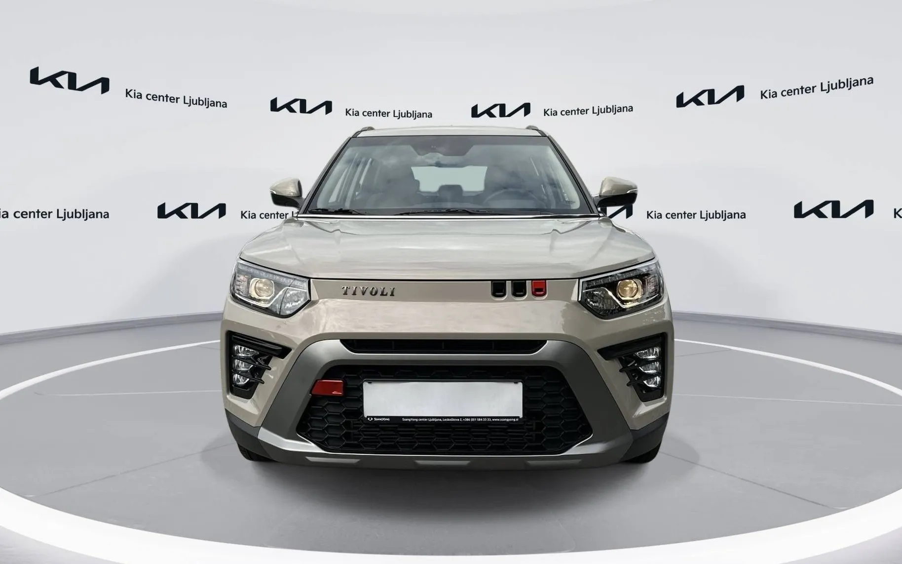Zunanja slika - SsangYong Tivoli - 1.5 T-GDi Fresh 2WD M T - 2