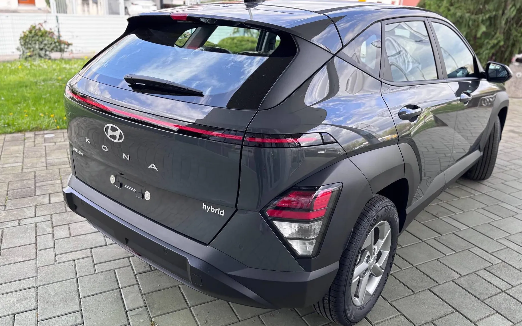 Zunanja slika - Hyundai Kona - 1.6 GDI Hybrid Style DCT TRA DECEMBRSKA AKCIJA - 3